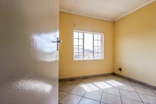 2 Bedroom Property for Sale in Bergsig Gauteng