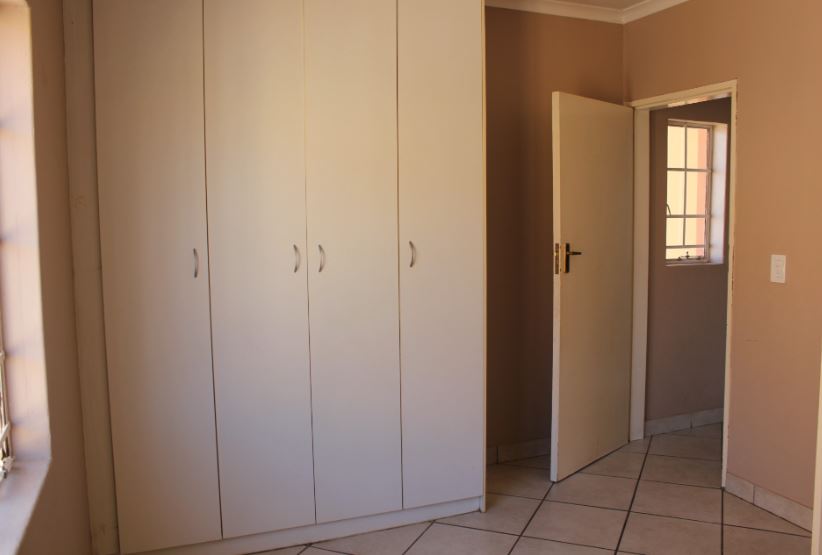 2 Bedroom Property for Sale in Bergsig Gauteng