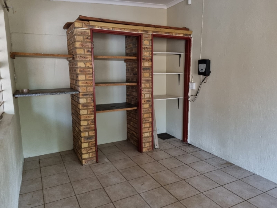 3 Bedroom Property for Sale in Helikonpark Gauteng