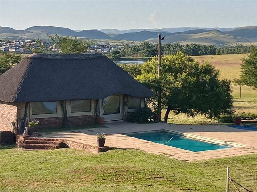 4 Bedroom Property for Sale in Mnandi A H Gauteng