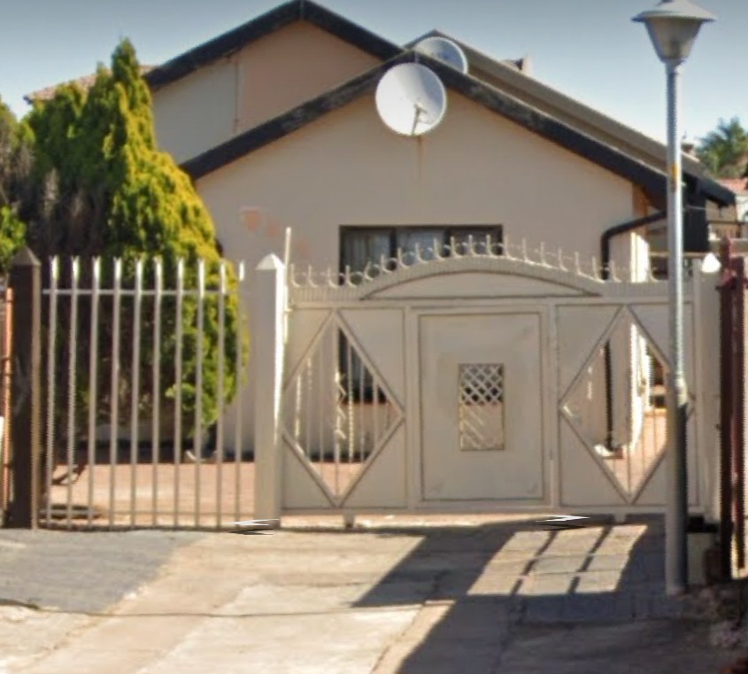 3 Bedroom Property for Sale in Lotus Gardens Gauteng