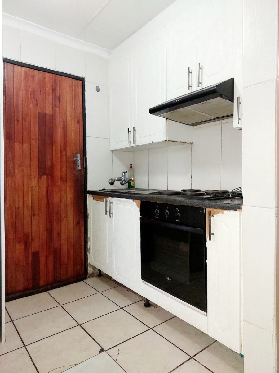 3 Bedroom Property for Sale in Lotus Gardens Gauteng