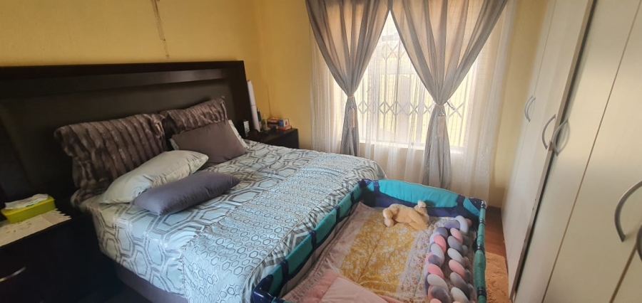 3 Bedroom Property for Sale in Greenhills Gauteng