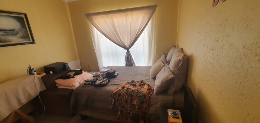 3 Bedroom Property for Sale in Greenhills Gauteng