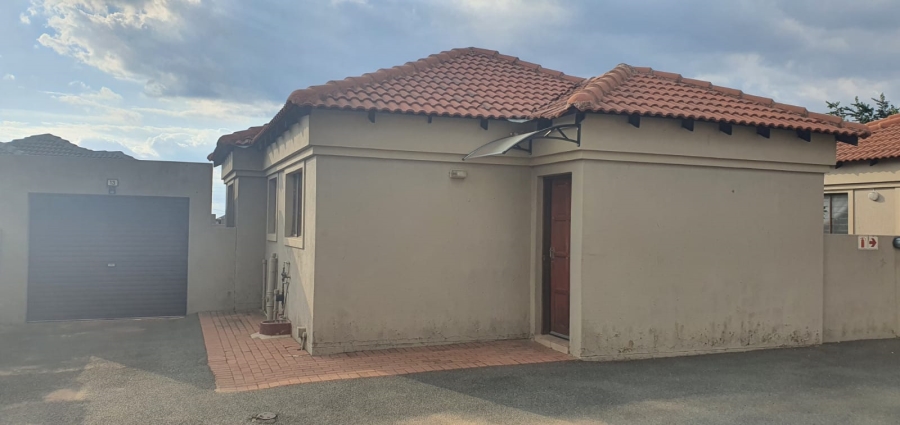 3 Bedroom Property for Sale in Greenhills Gauteng