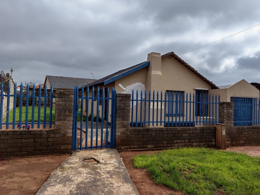 2 Bedroom Property for Sale in Toekomsrus Gauteng