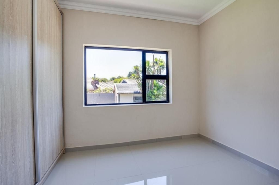 To Let 2 Bedroom Property for Rent in Linden Gauteng