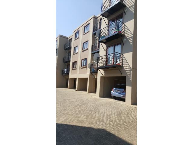 To Let 2 Bedroom Property for Rent in Hill Rise A H Gauteng