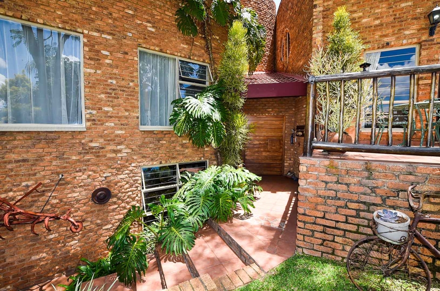 0 Bedroom Property for Sale in Strubensvallei Gauteng