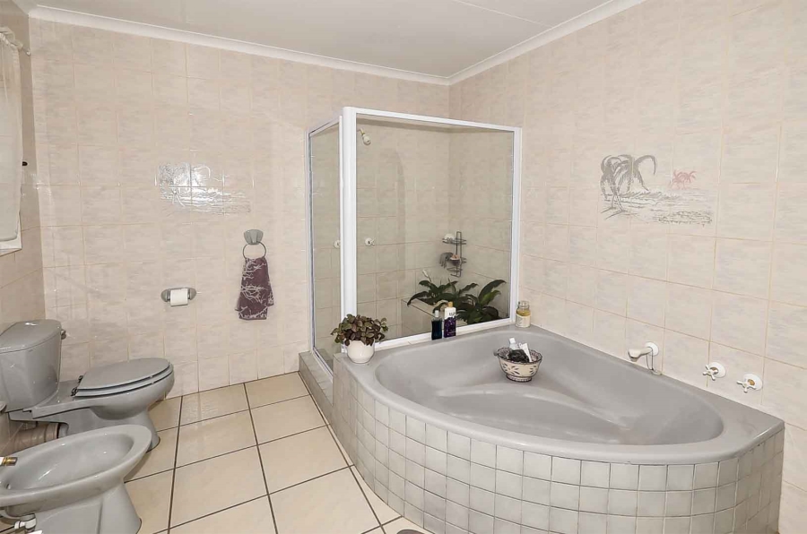 0 Bedroom Property for Sale in Strubensvallei Gauteng