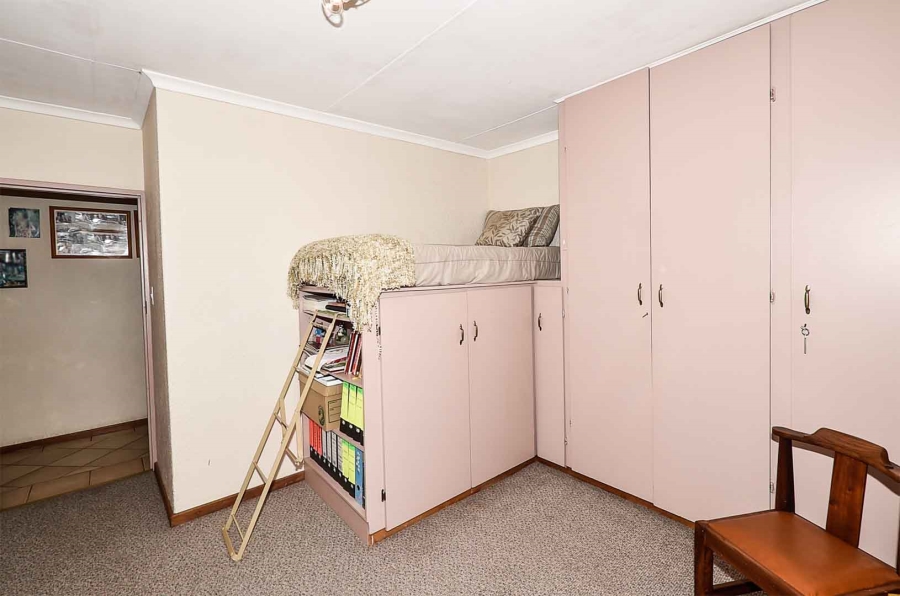 0 Bedroom Property for Sale in Strubensvallei Gauteng