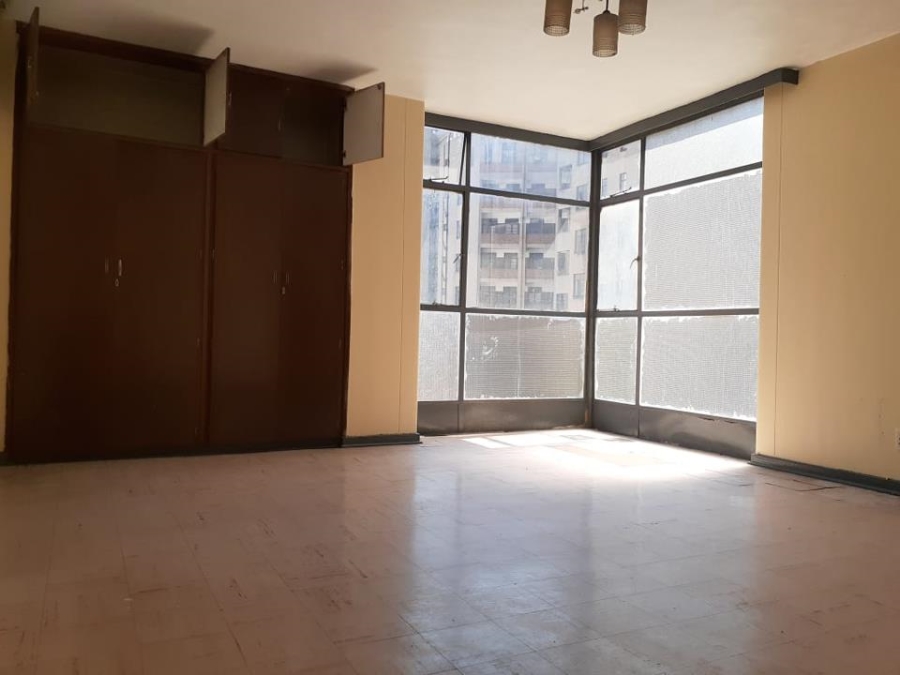 To Let 1 Bedroom Property for Rent in Hillbrow Gauteng