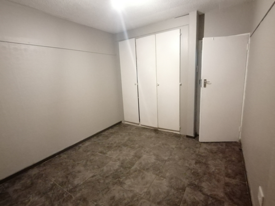 Room for rent in Hatfield Gauteng. Listed by PropertyCentral