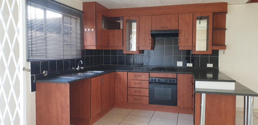 1 Bedroom Property for Sale in Dalpark Gauteng