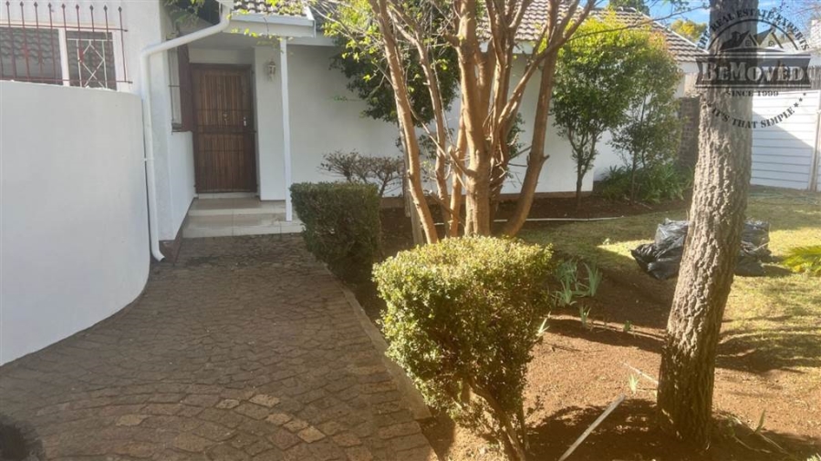 4 Bedroom Property for Sale in Farrarmere Gauteng