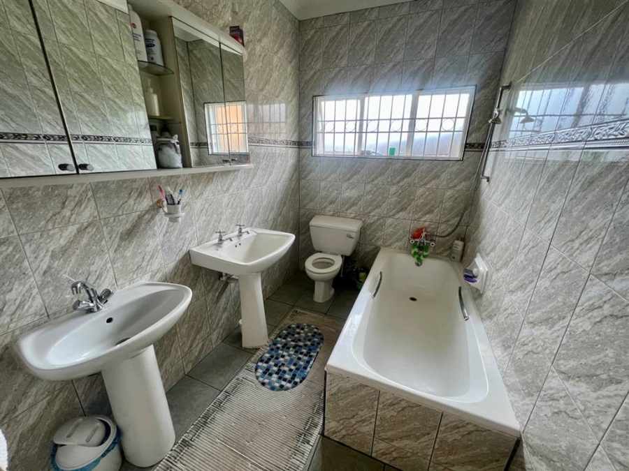 3 Bedroom Property for Sale in Reigerpark Gauteng