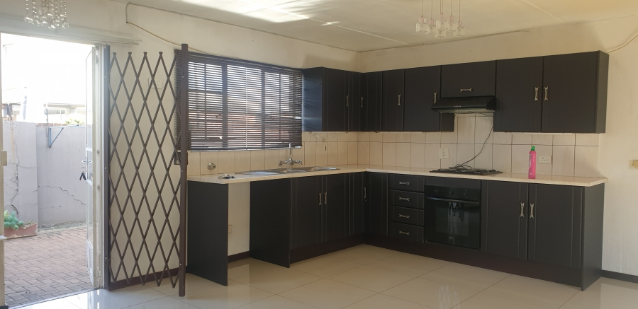 1 Bedroom Property for Sale in Dalpark Gauteng