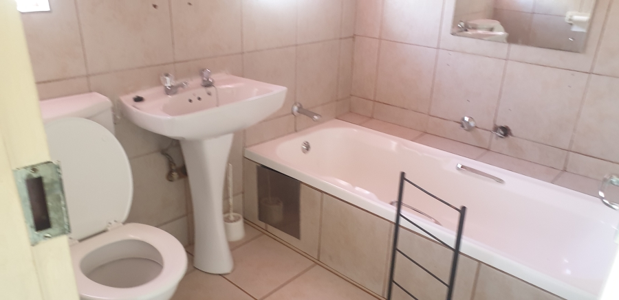 1 Bedroom Property for Sale in Dalpark Gauteng