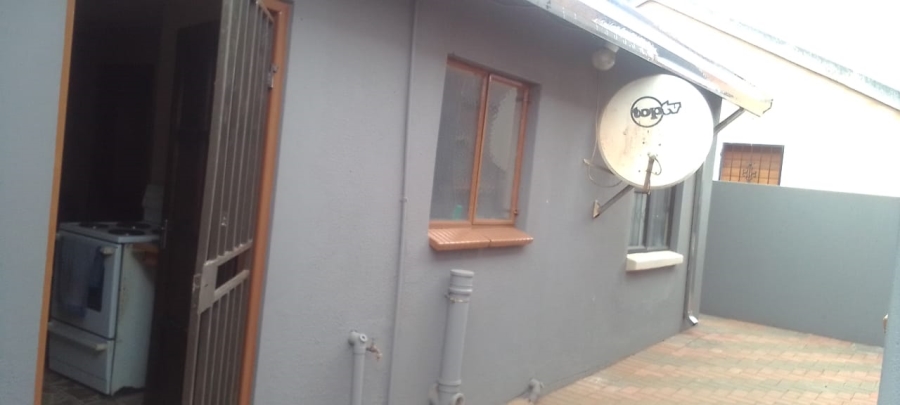 3 Bedroom Property for Sale in Katlehong Gauteng