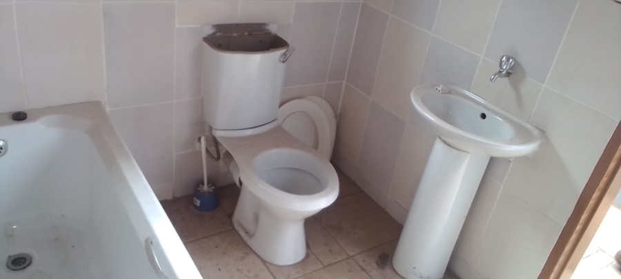 3 Bedroom Property for Sale in Katlehong Gauteng