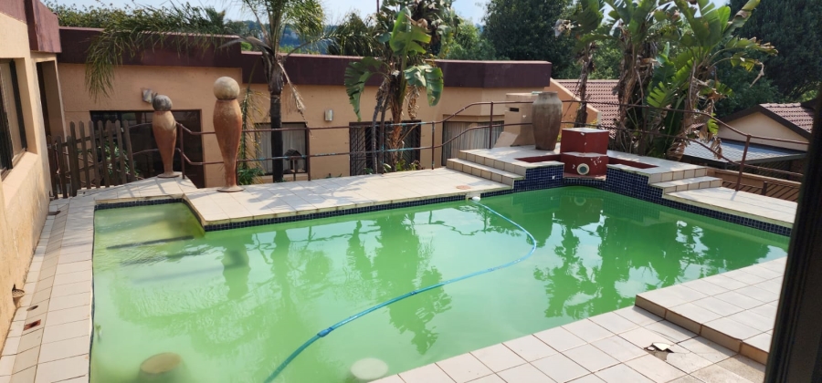 5 Bedroom Property for Sale in Kenmare Gauteng