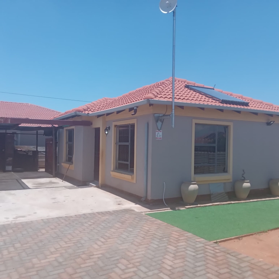 2 Bedroom Property for Sale in Witpoortjie A H Gauteng