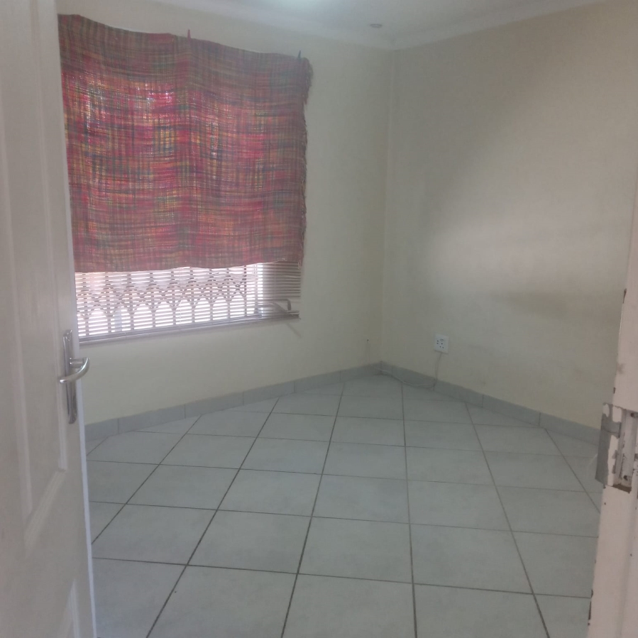 2 Bedroom Property for Sale in Witpoortjie A H Gauteng