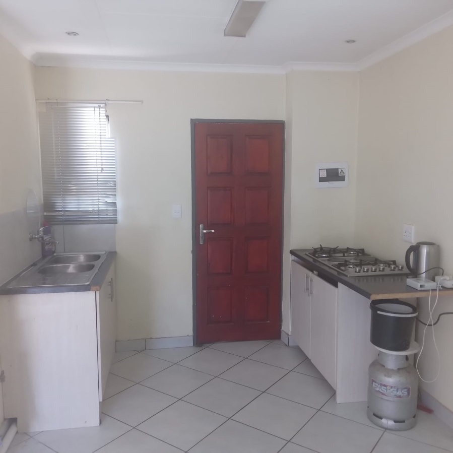 2 Bedroom Property for Sale in Witpoortjie A H Gauteng