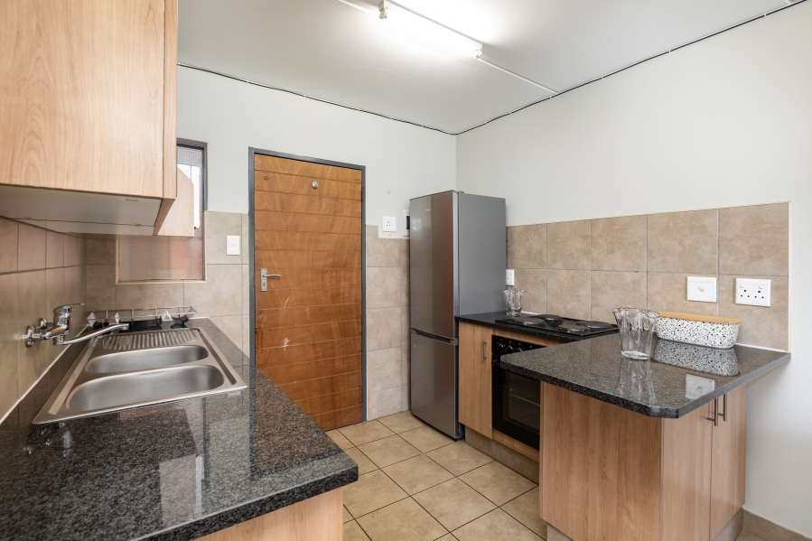 2 Bedroom Property for Sale in Kibler Park Gauteng