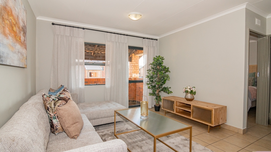 2 Bedroom Property for Sale in Kibler Park Gauteng