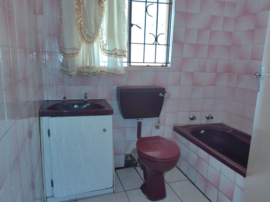 3 Bedroom Property for Sale in Toekomsrus Gauteng