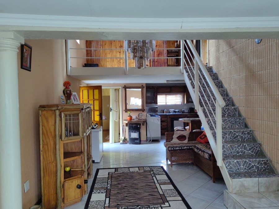 3 Bedroom Property for Sale in Toekomsrus Gauteng