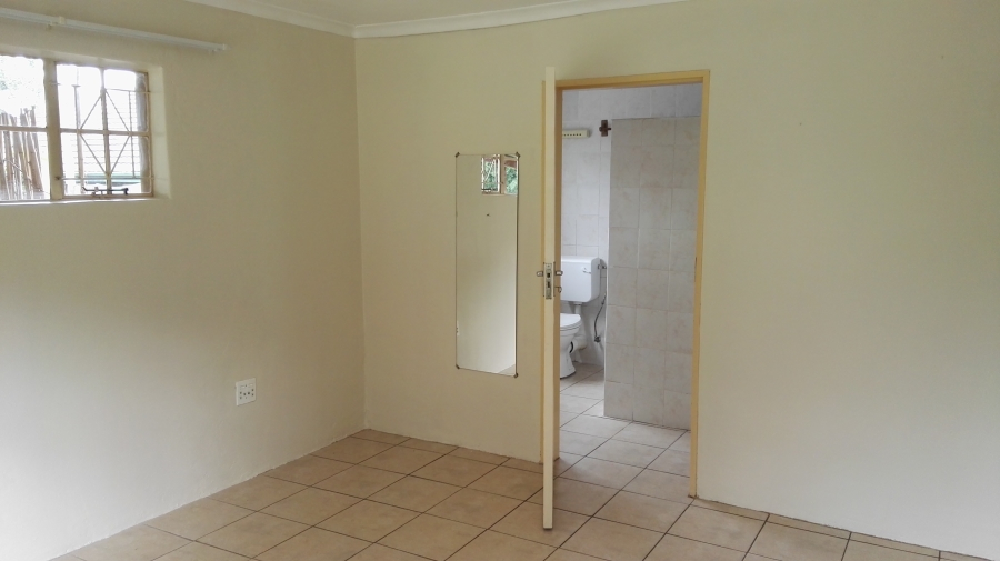 Room for rent in Terenure Gauteng. Listed by PropertyCentral