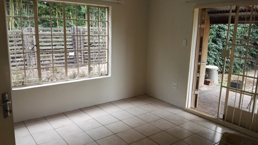 Room for rent in Terenure Gauteng. Listed by PropertyCentral