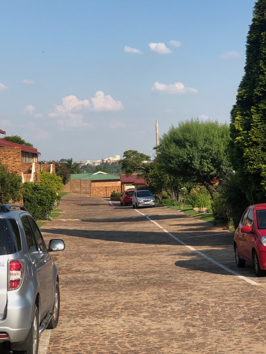 2 Bedroom Property for Sale in Sunair Gauteng