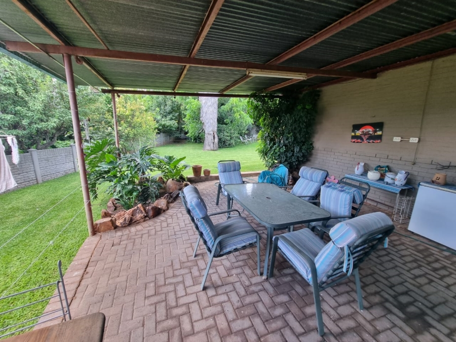 4 Bedroom Property for Sale in Greenhills Gauteng