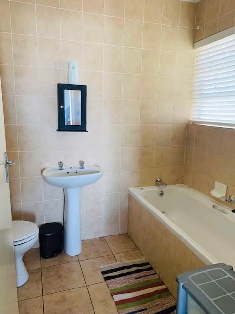 To Let 3 Bedroom Property for Rent in Honeydew Ridge Gauteng