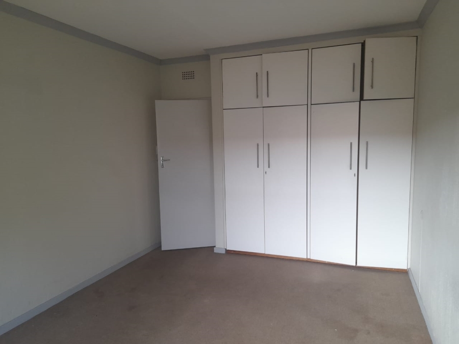 To Let 2 Bedroom Property for Rent in Dayanglen Gauteng