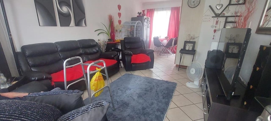 3 Bedroom Property for Sale in Annlin Gauteng