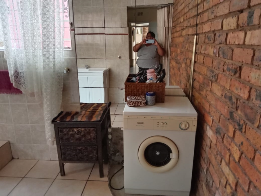 To Let 3 Bedroom Property for Rent in Tedstoneville Gauteng