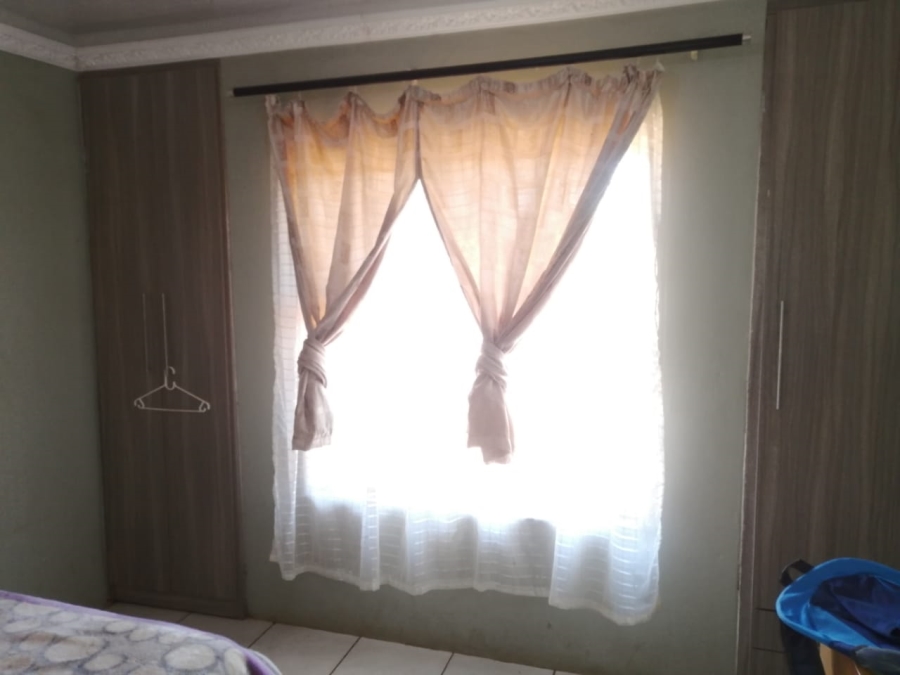 3 Bedroom Property for Sale in Zonkezizwe Gauteng