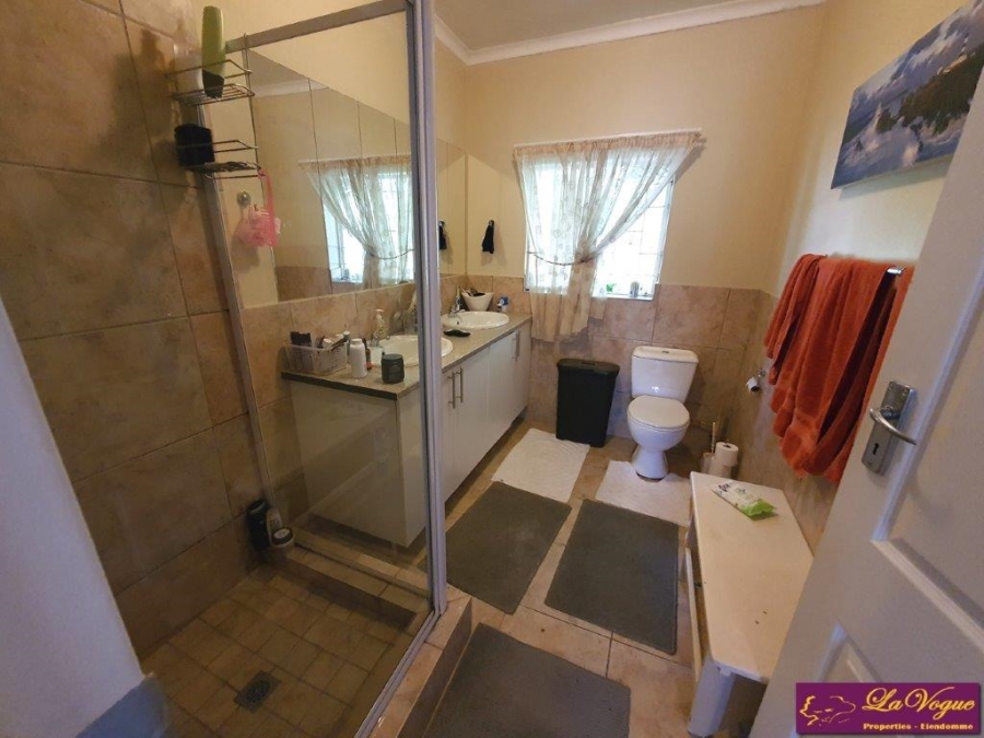 4 Bedroom Property for Sale in Die Wilgers Gauteng