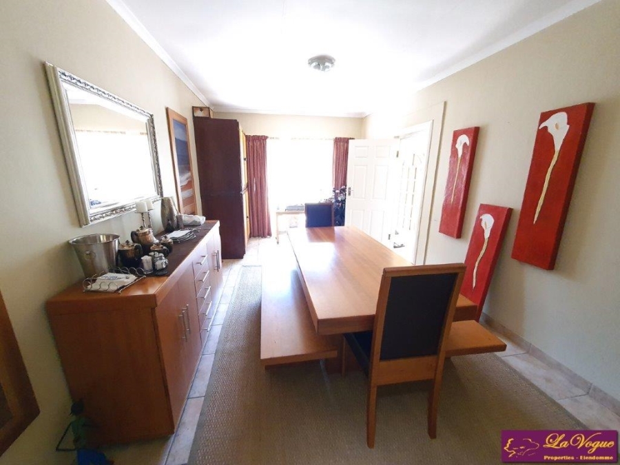 4 Bedroom Property for Sale in Die Wilgers Gauteng