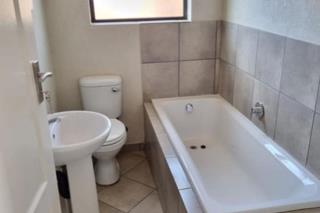 3 Bedroom Property for Sale in Windmill Park Gauteng