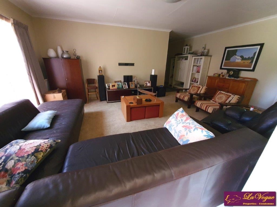 4 Bedroom Property for Sale in Die Wilgers Gauteng