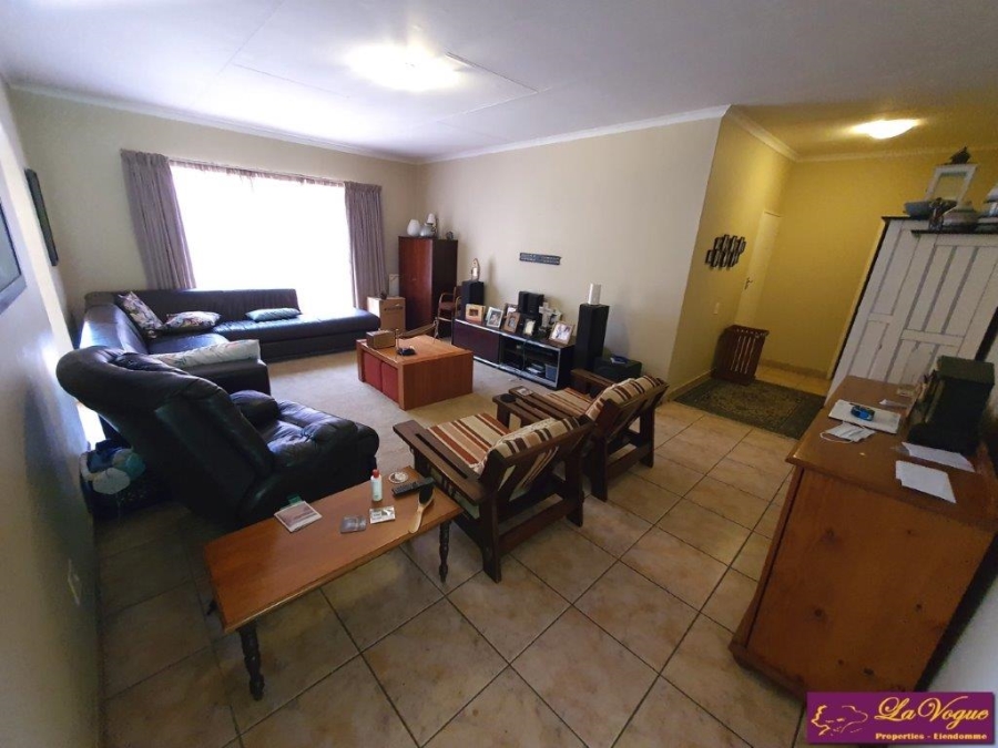 4 Bedroom Property for Sale in Die Wilgers Gauteng
