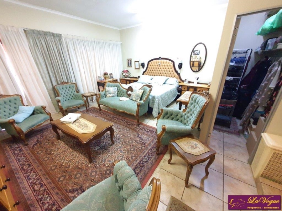 4 Bedroom Property for Sale in Die Wilgers Gauteng