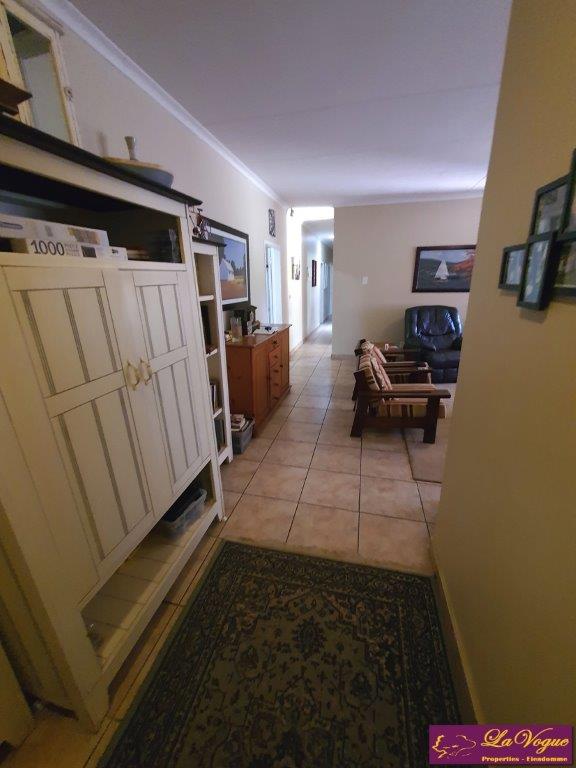 4 Bedroom Property for Sale in Die Wilgers Gauteng
