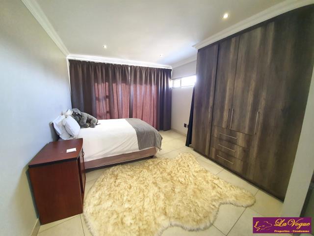 5 Bedroom Property for Sale in The Hills Gauteng