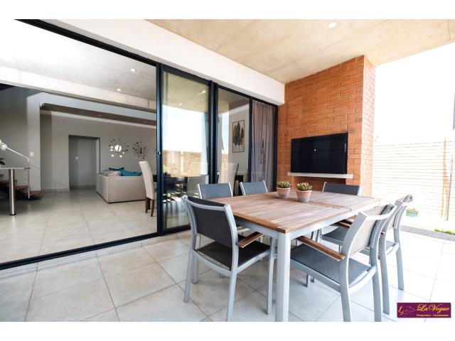 3 Bedroom Property for Sale in Silver Lakes Gauteng